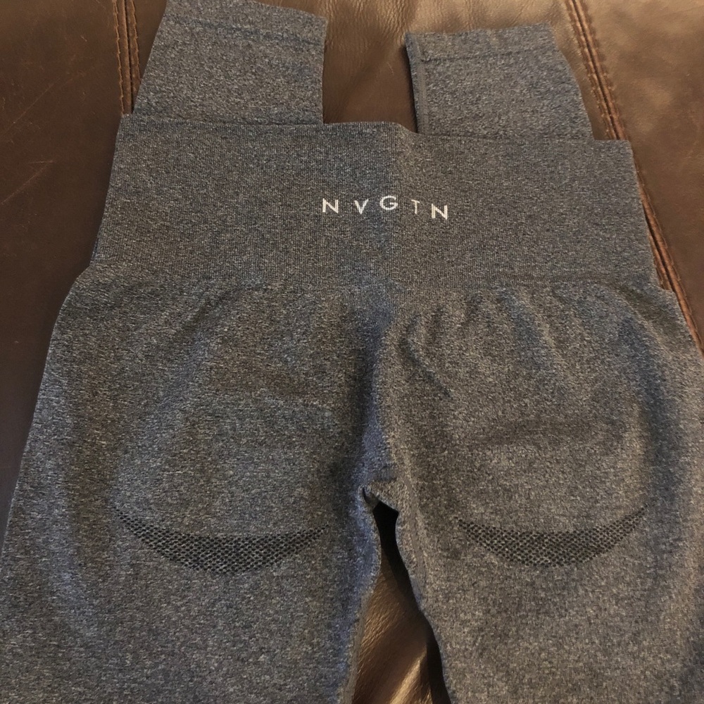 NVGTN contour leggings